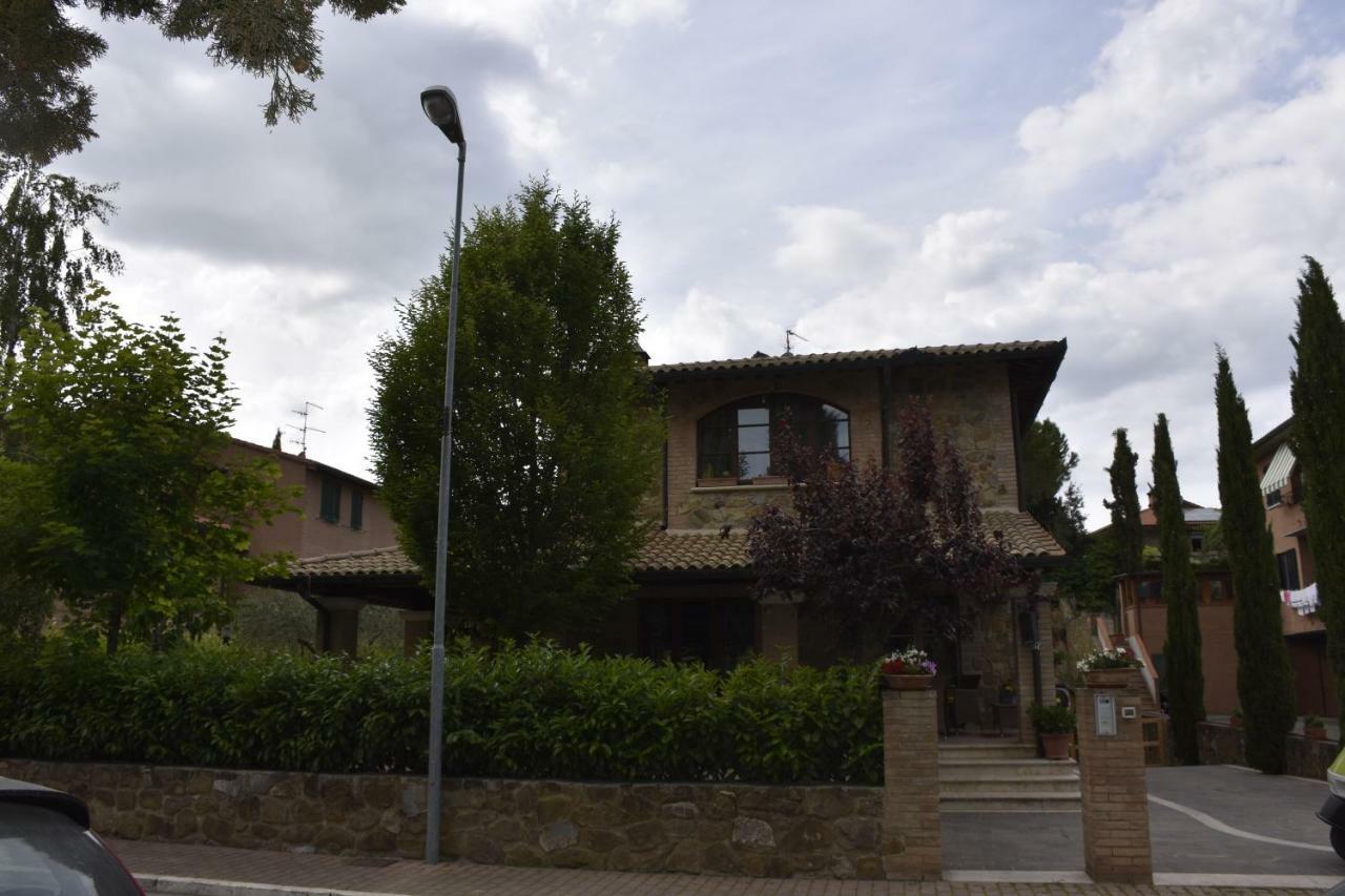 فيلا La Torre House San Quirico dʼOrcia المظهر الخارجي الصورة